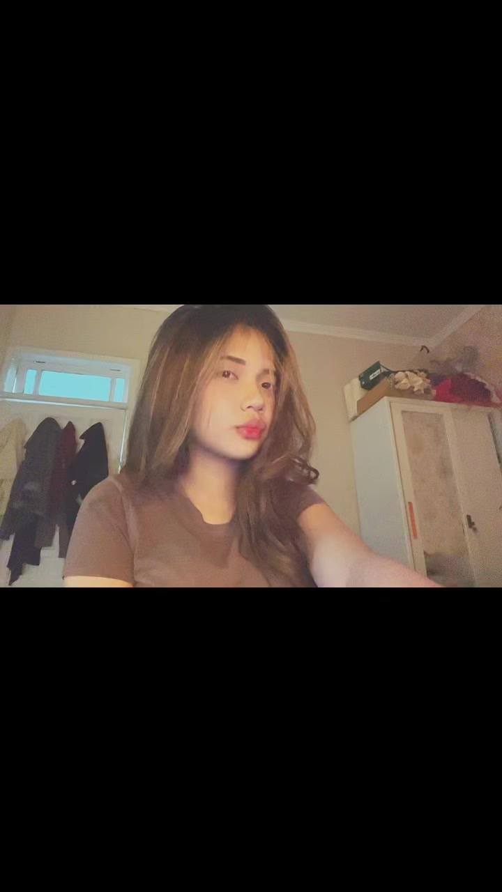 @whoskeziaa