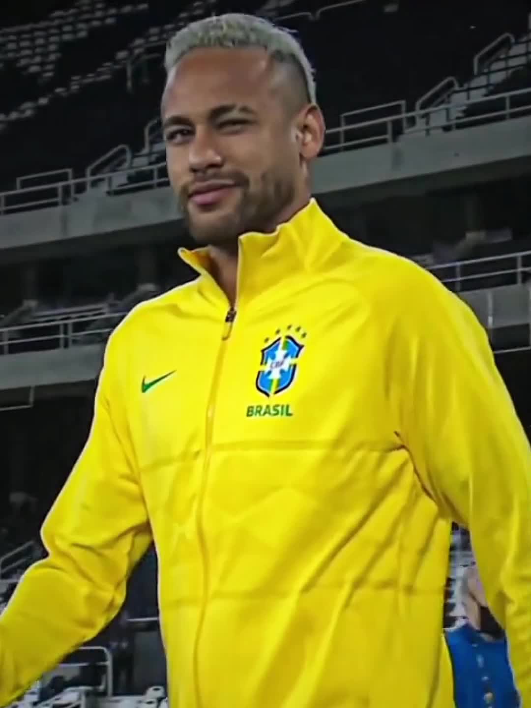 @Njr fake