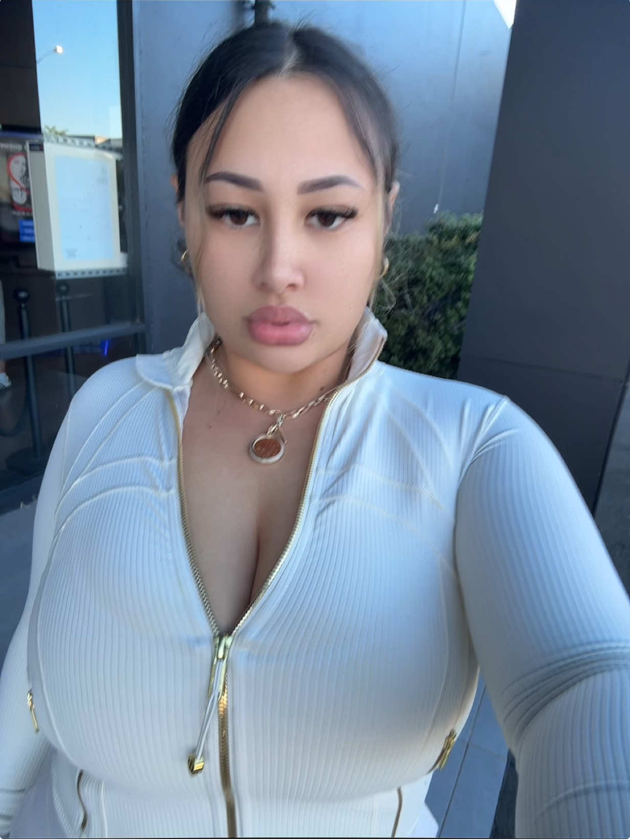 @𝓐𝓽𝓪