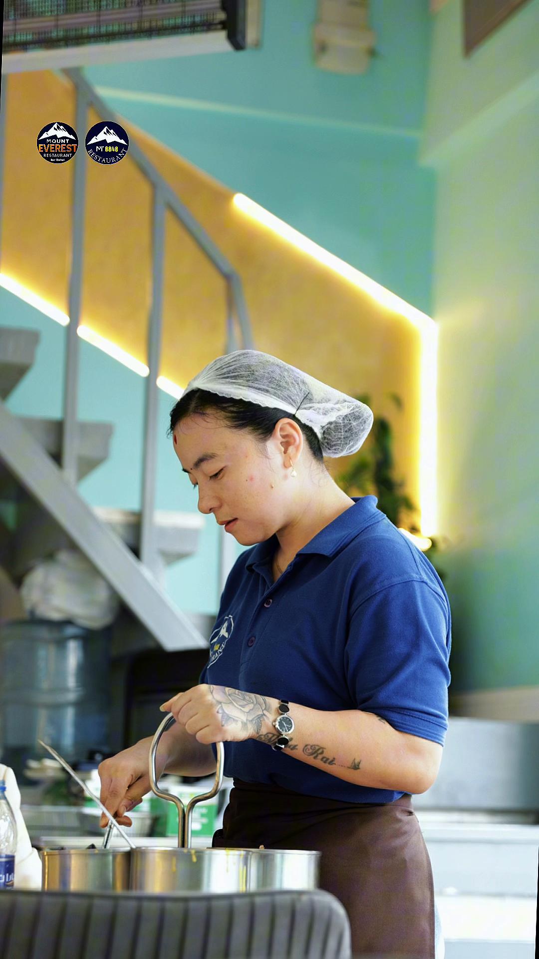 @MT 8848 RESTAURANT