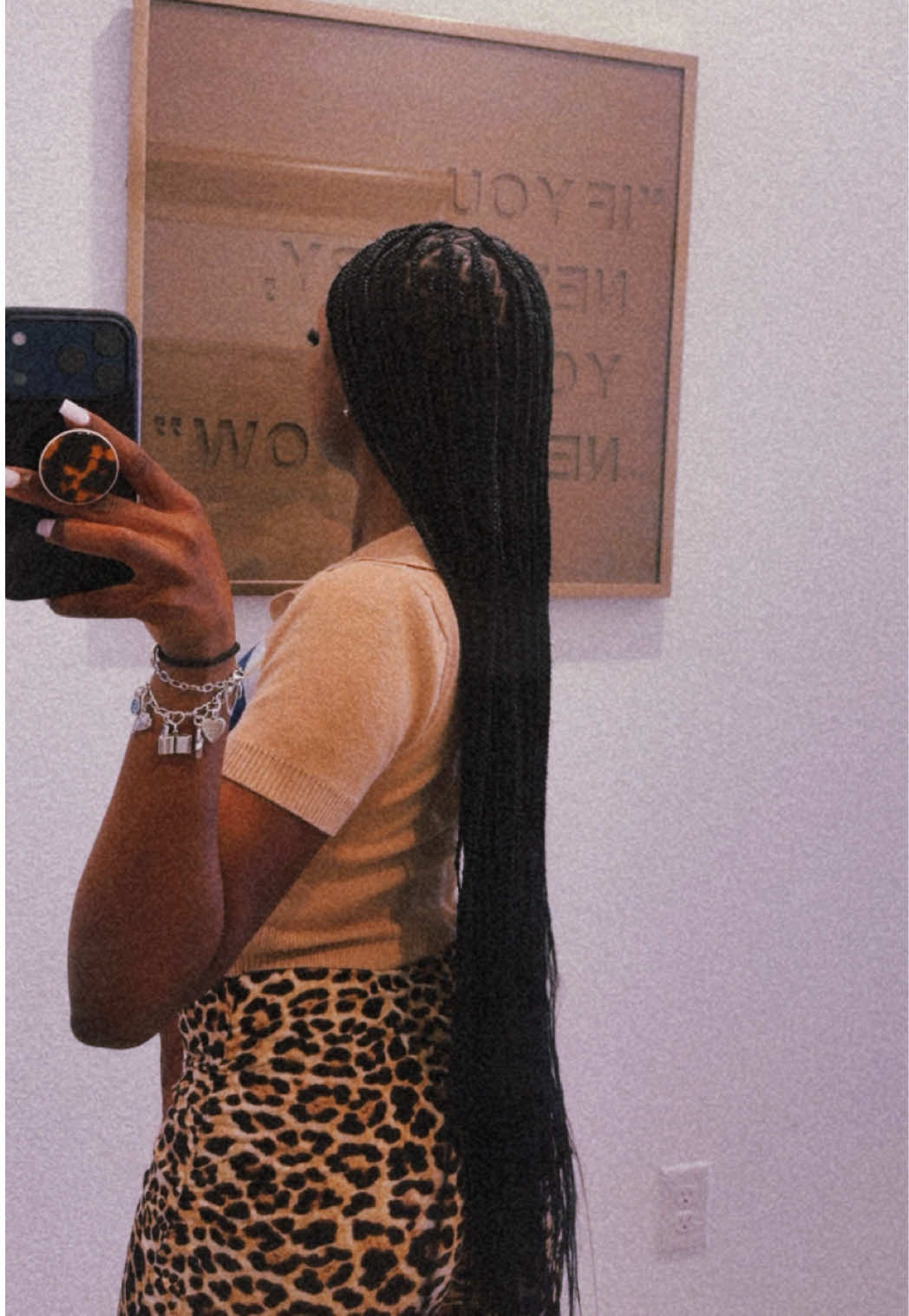 @MISS RELL TV | No niche 🦋💓