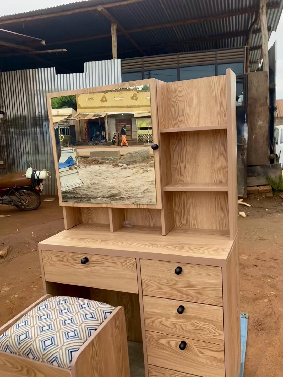@HomeDecorSimplified