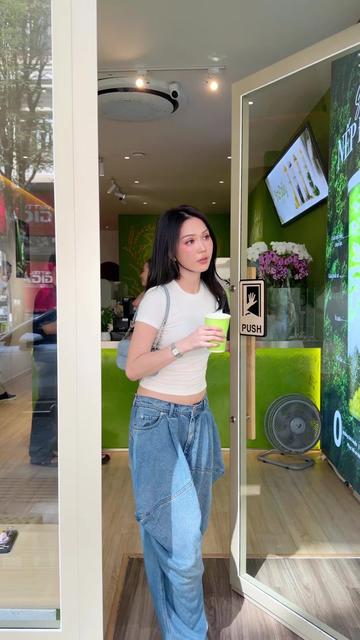 @Ngoc Trinh