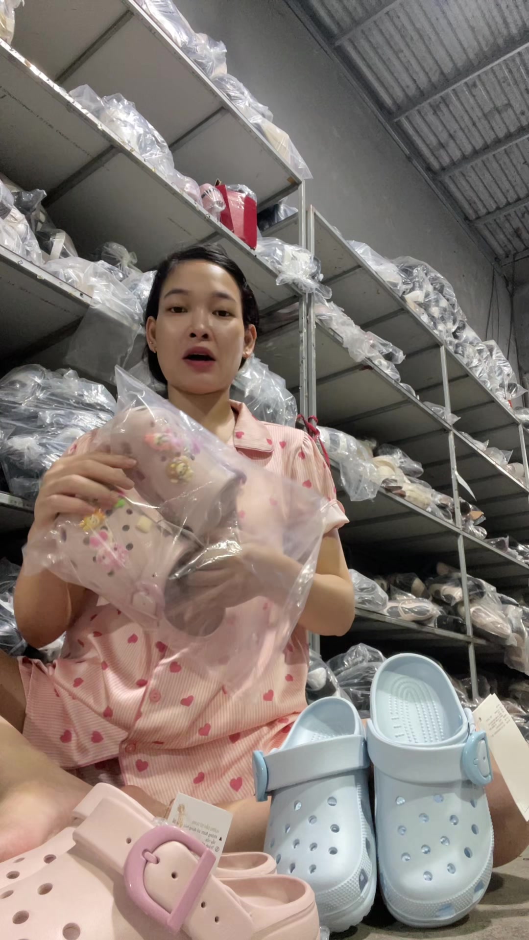 @HỒNG XIÊM