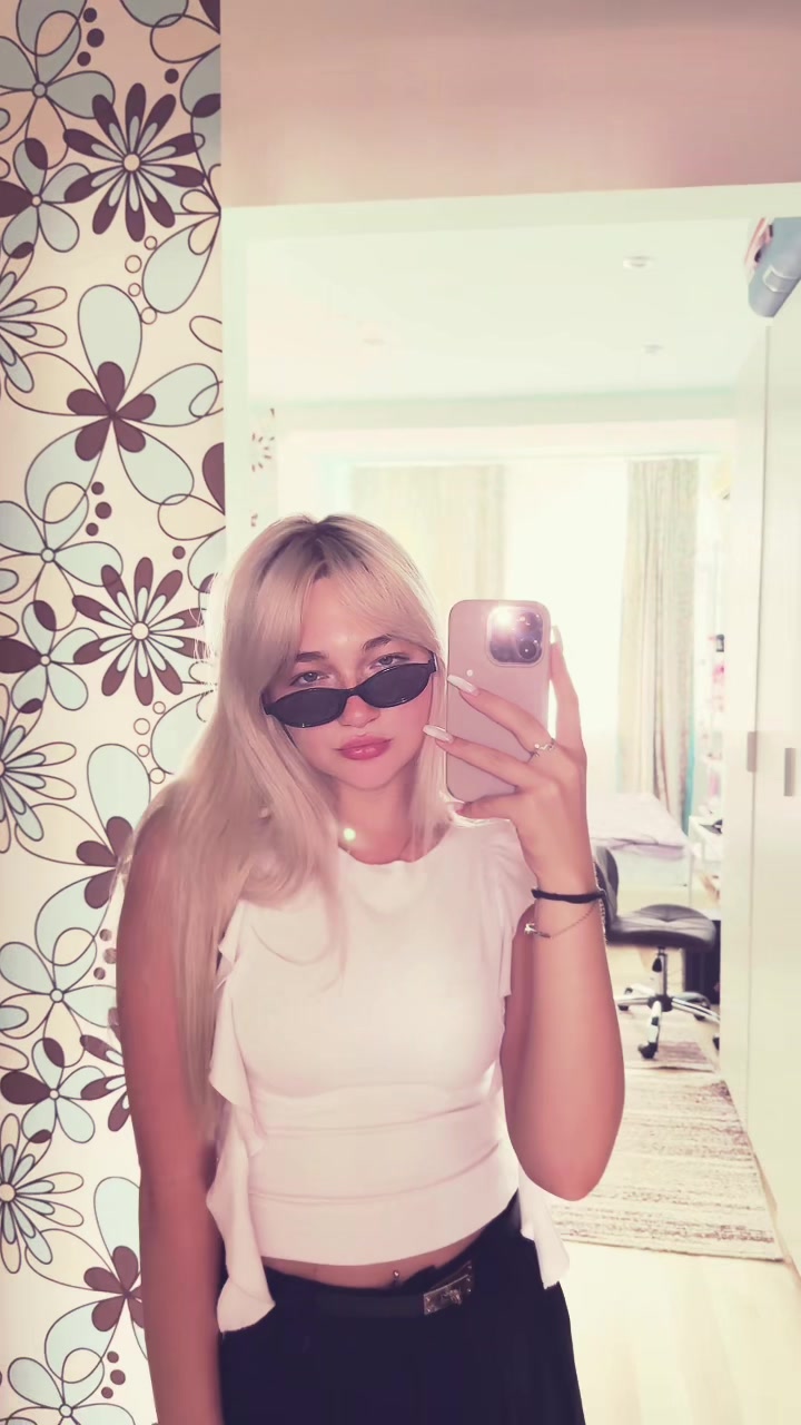 @милли🎀