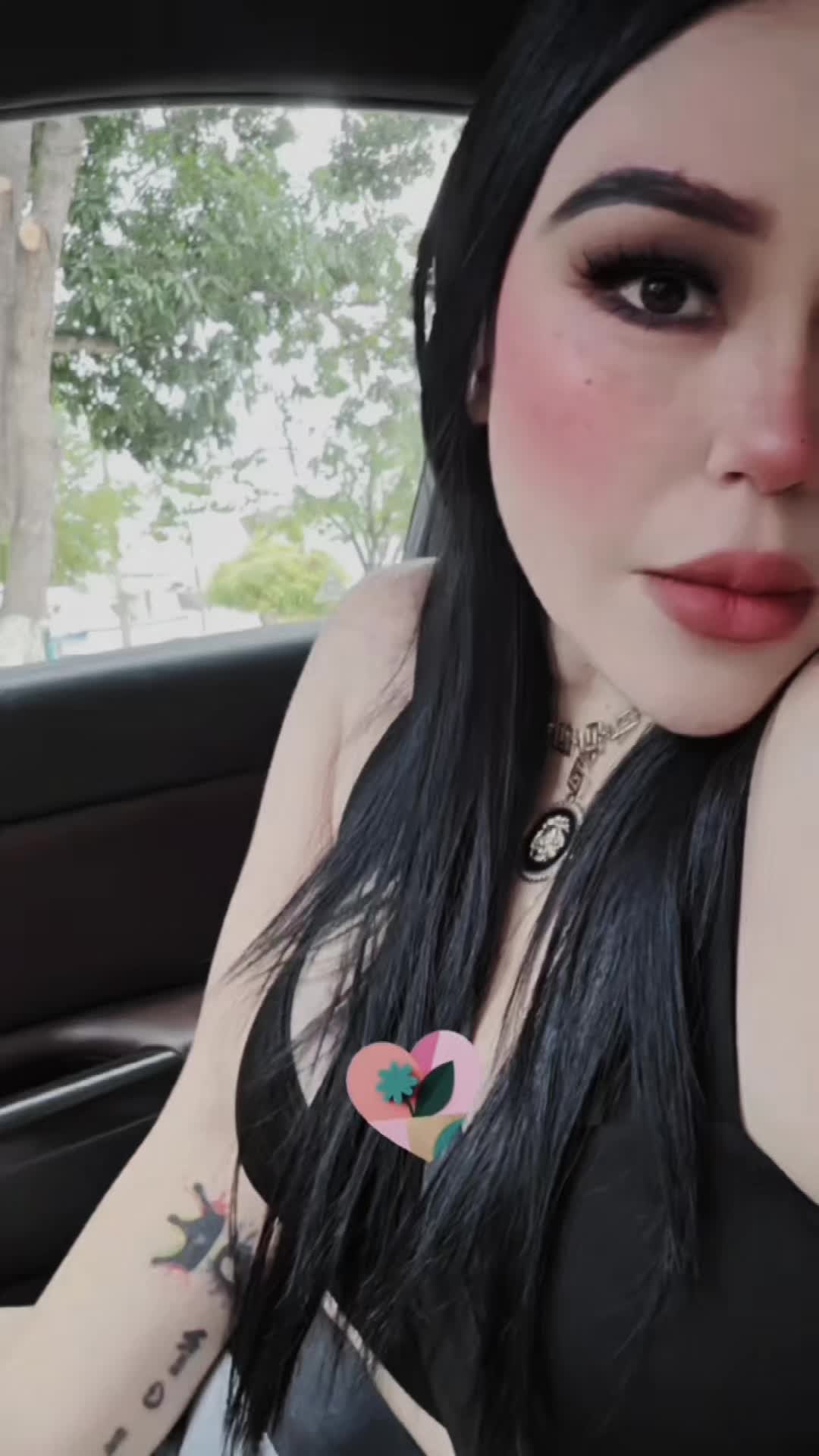 @VioletaUgalde