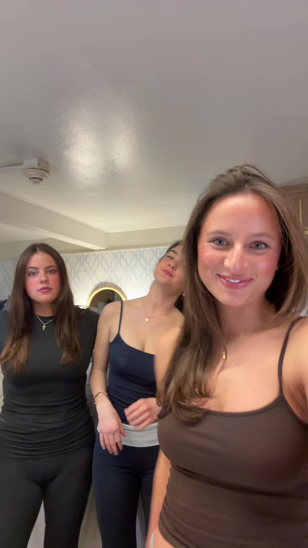 @Eva