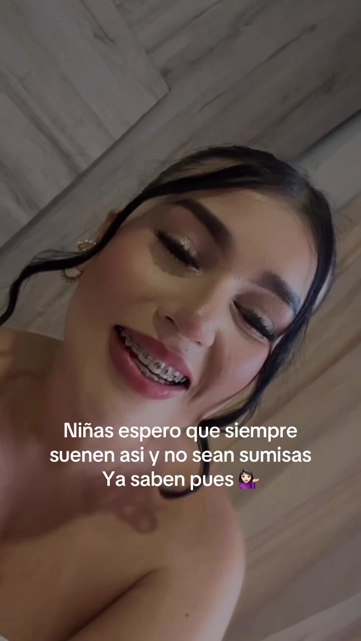 @Andrea Alegrias