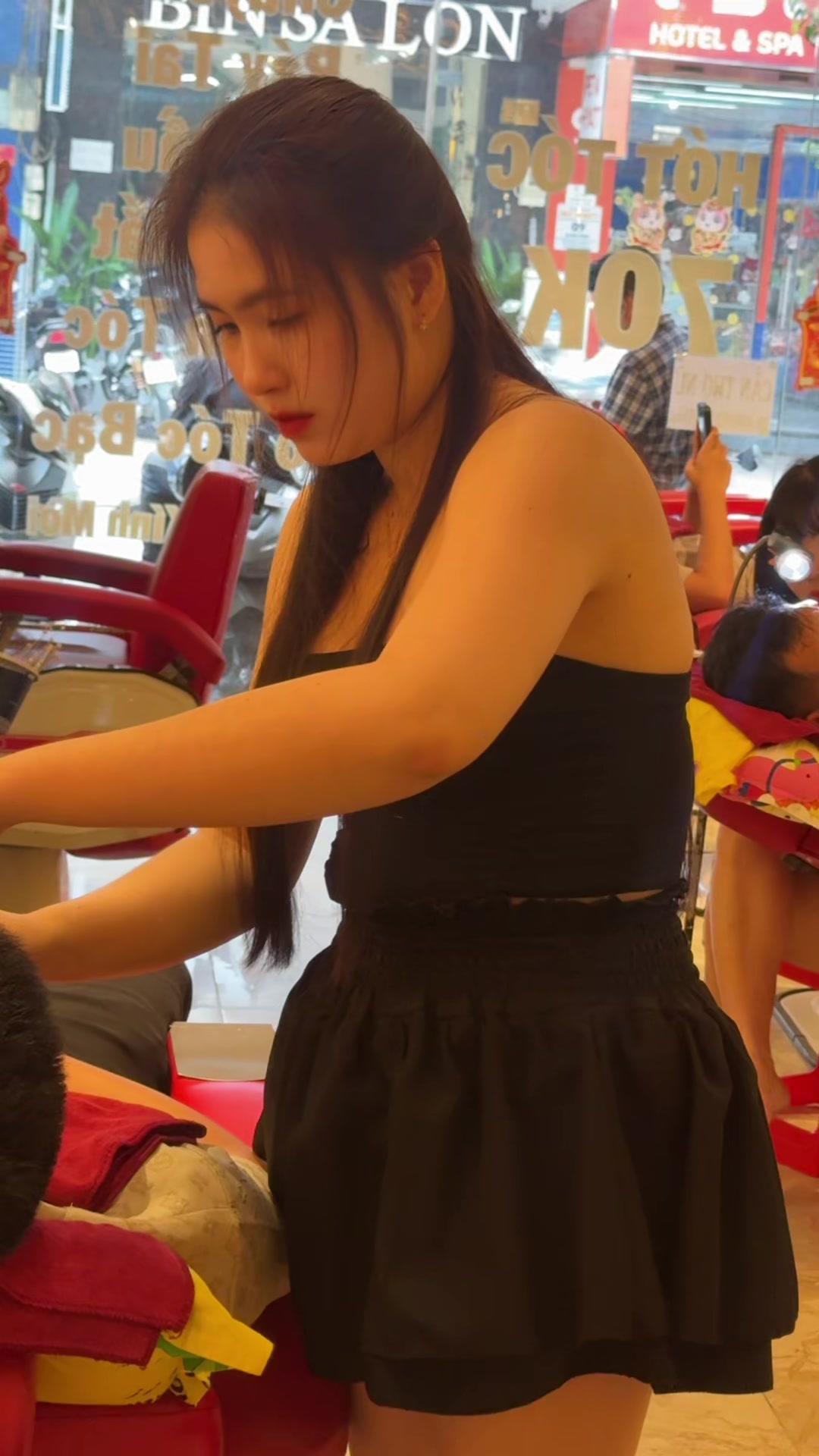 @HỚT TÓC NAM THẢO NGUYÊN Q4