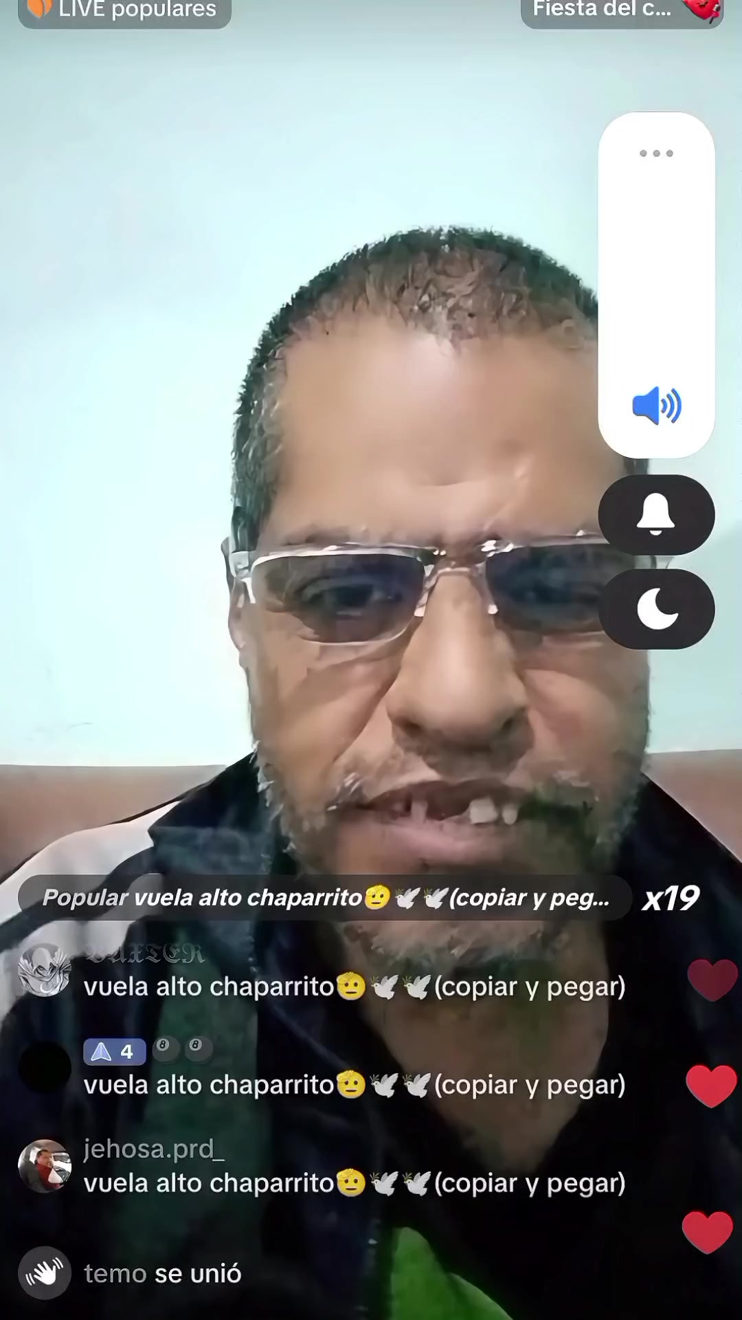@EL ⬇️rey de las_⬇️bromas✓