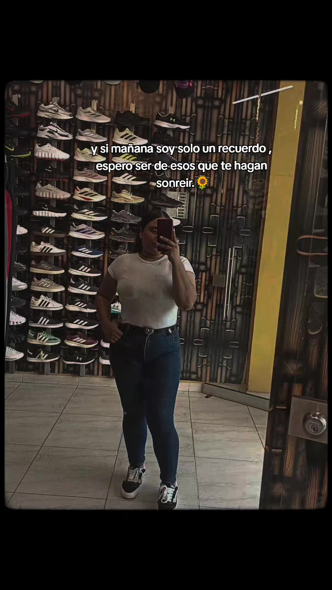 @Valentina Marin 💜