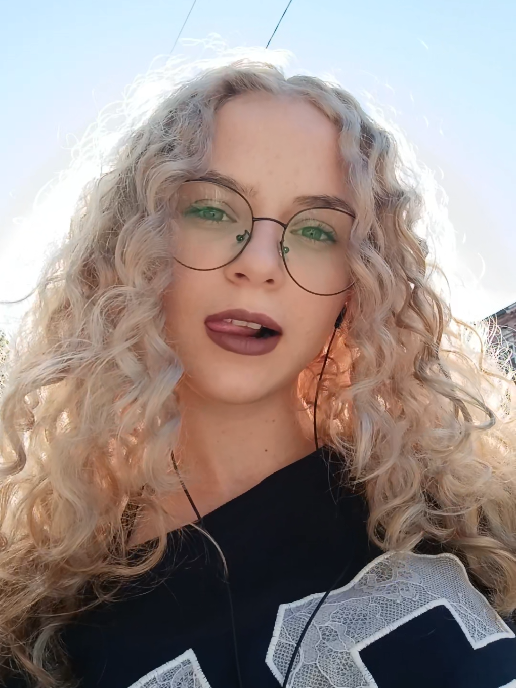@_kkmew