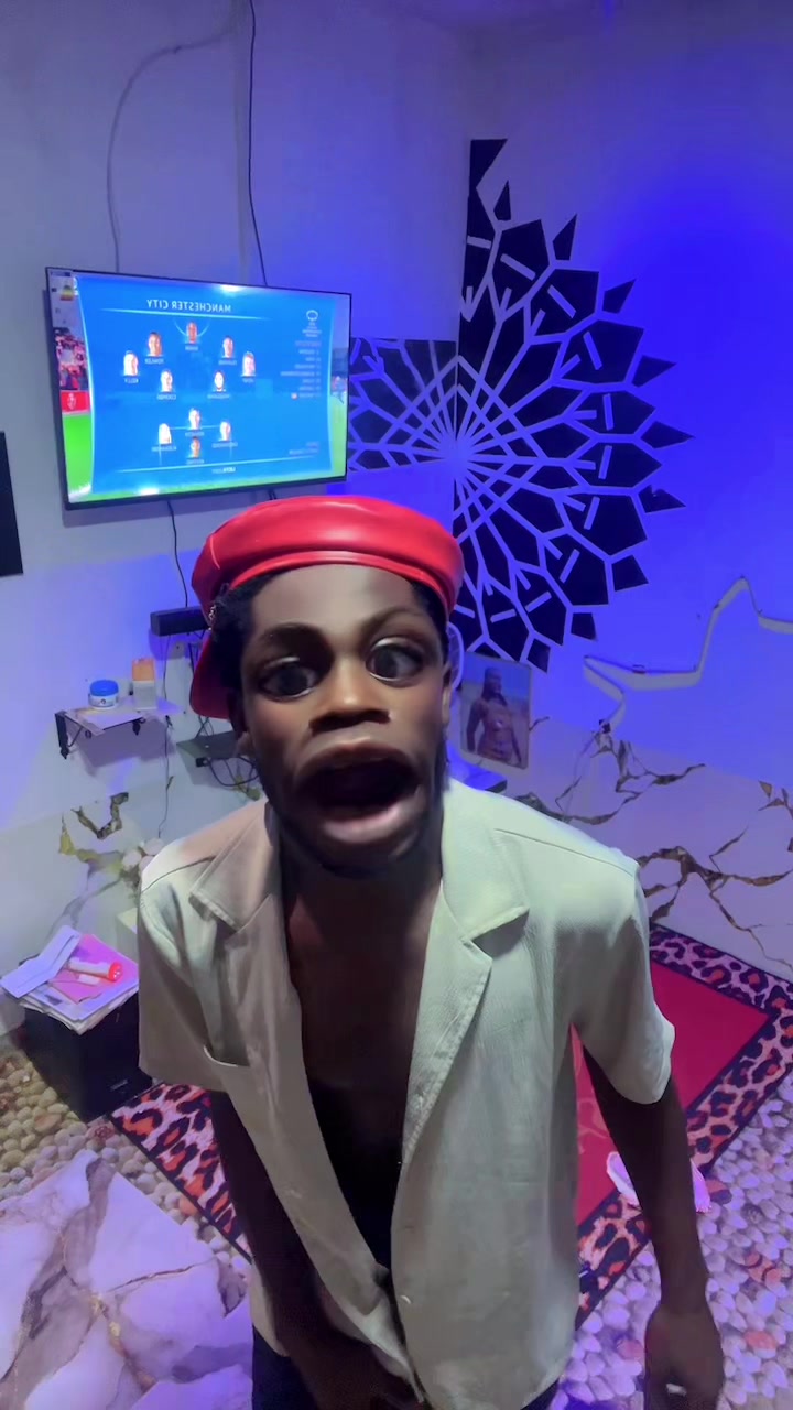 @Afro_kyrois30🤪