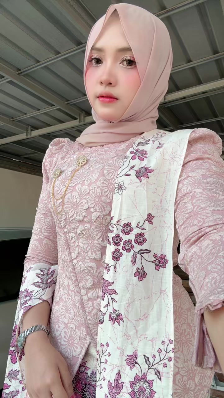 @cintaaaa