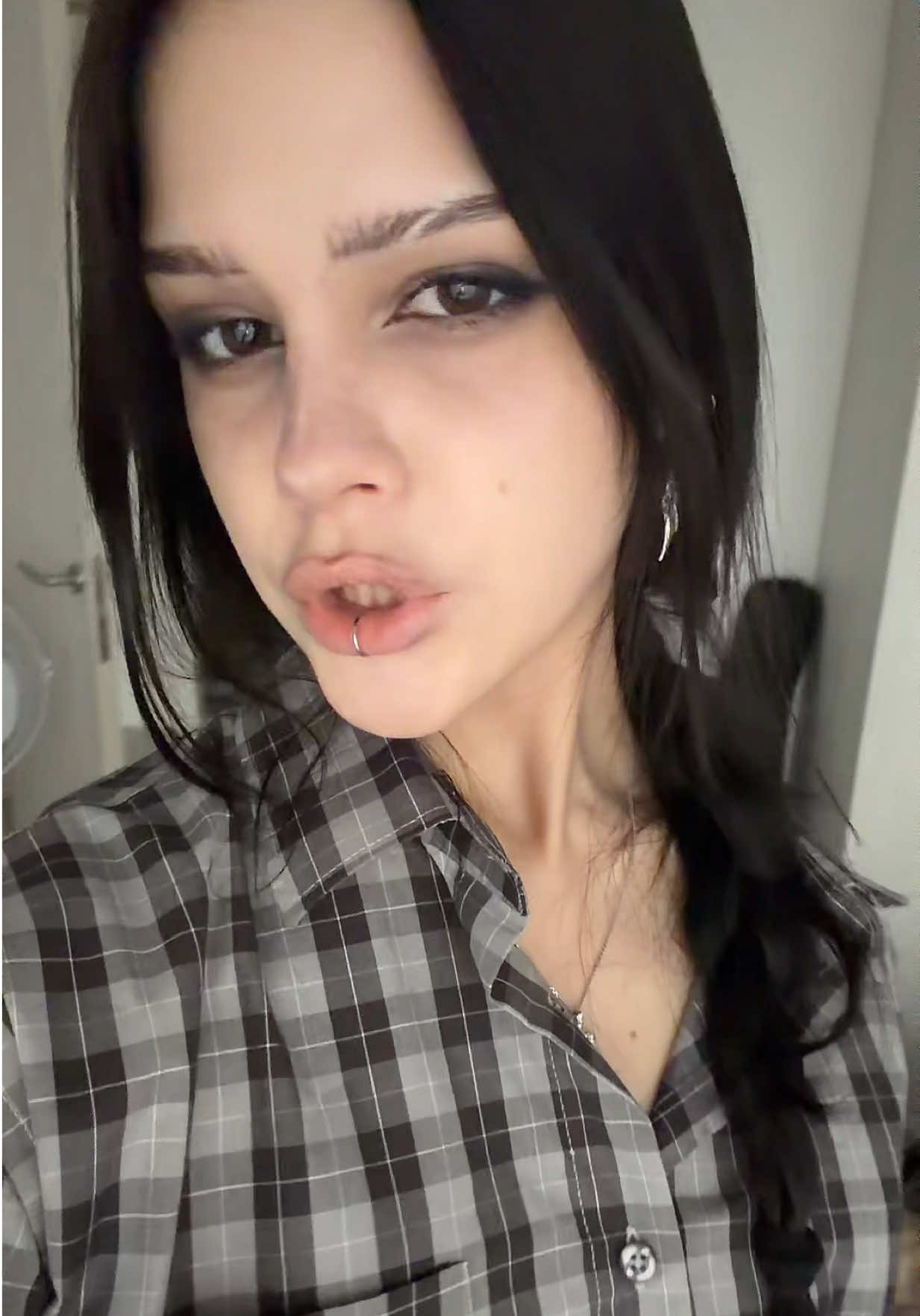 @wweneses