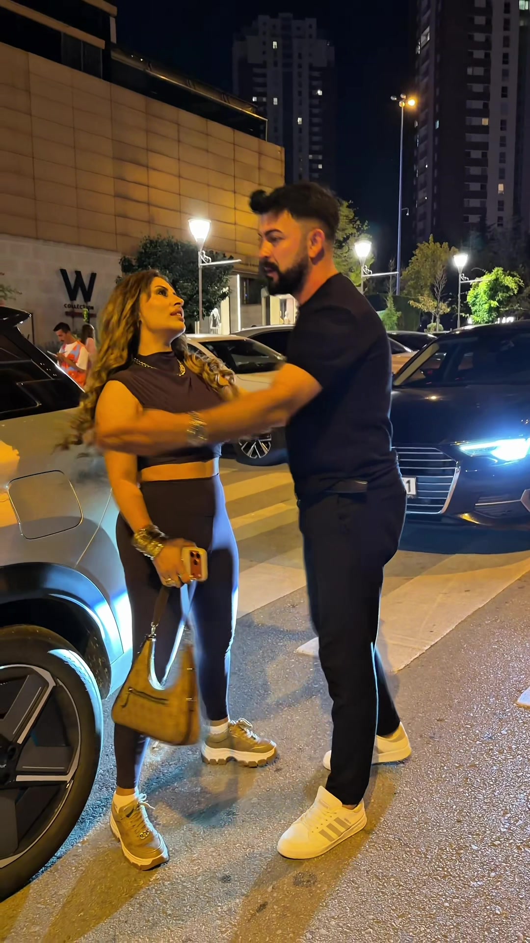 @Rojvandemir