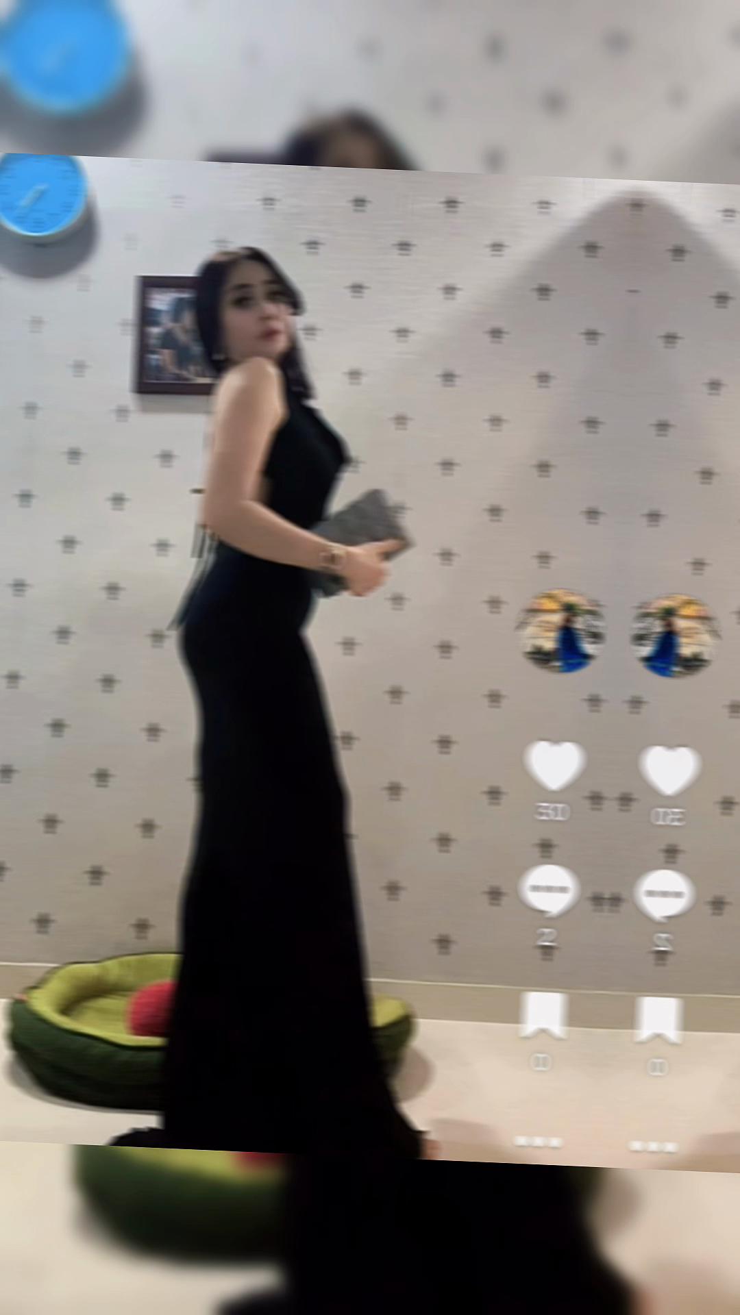 @Ayu