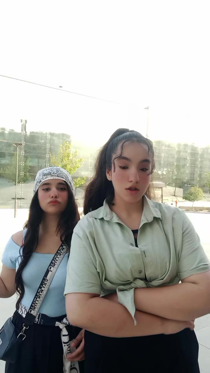 @Melina