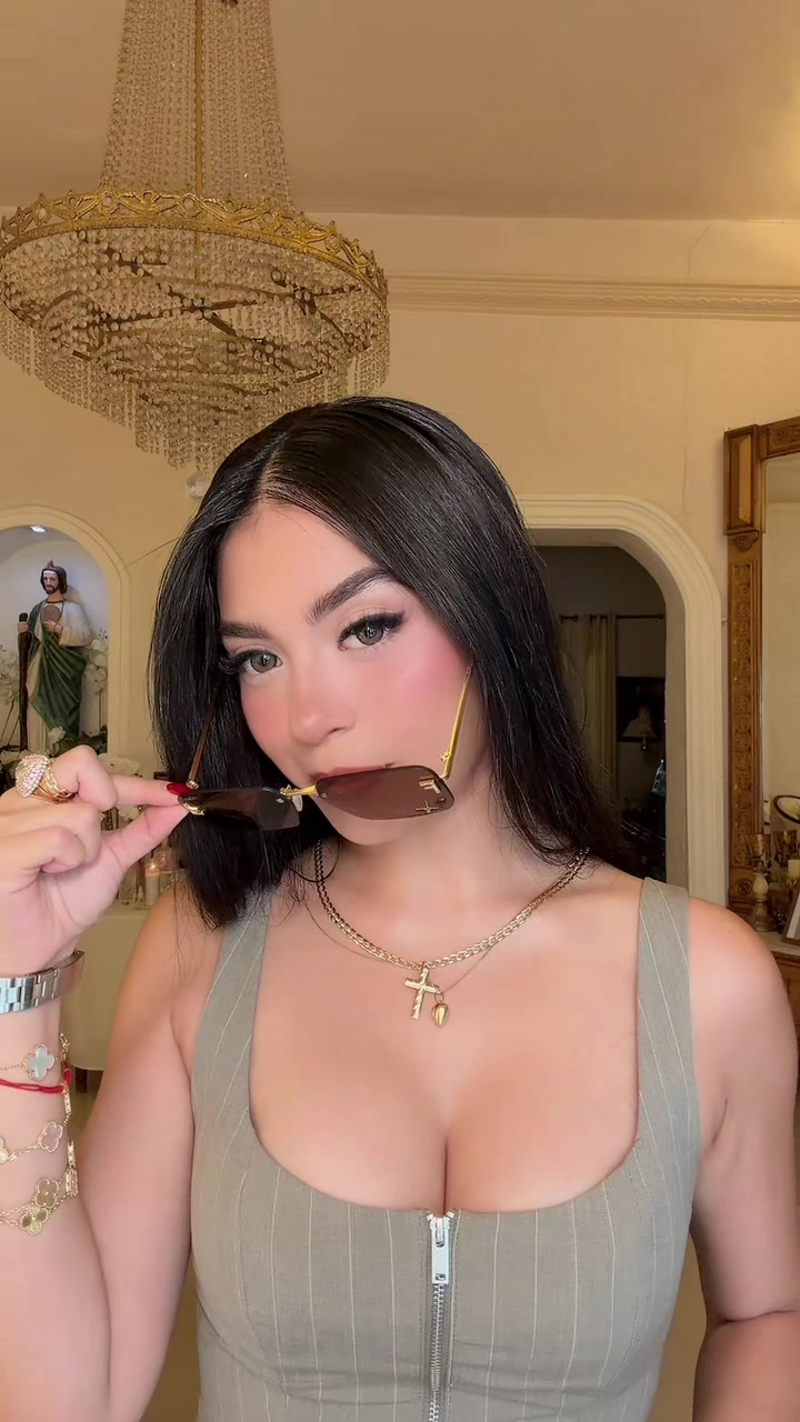 @Aylin Alc&aacute;ntara