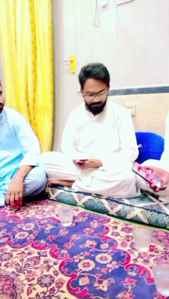 @Zawar Fayaz Hussain