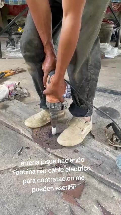 @oficial herreria Josue