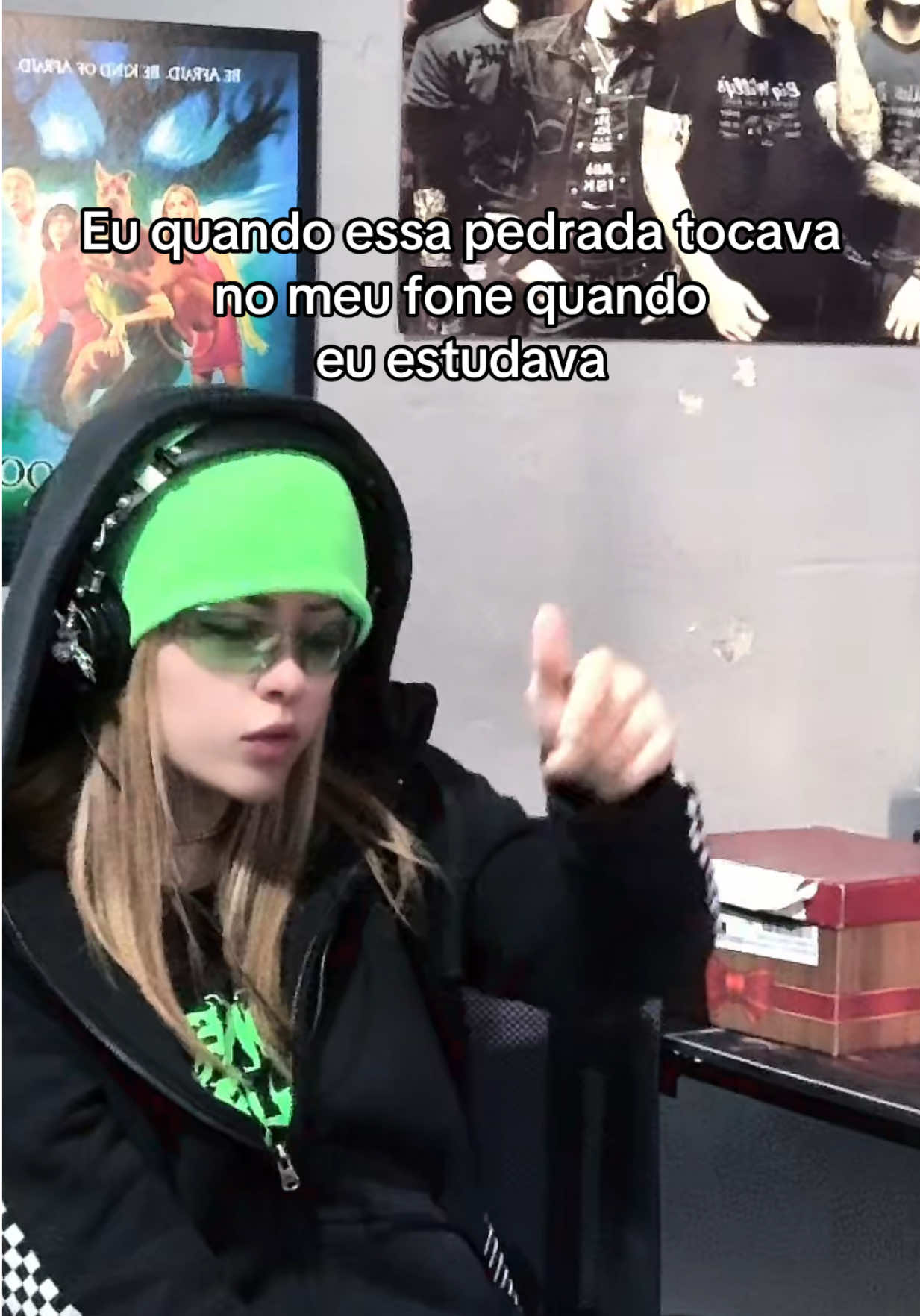 @paollaraven
