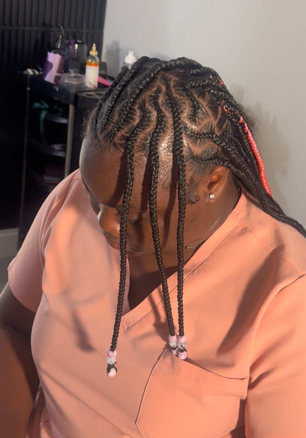 @Cape Cod Hairstylist ๐๐ฝโ๏ธ
