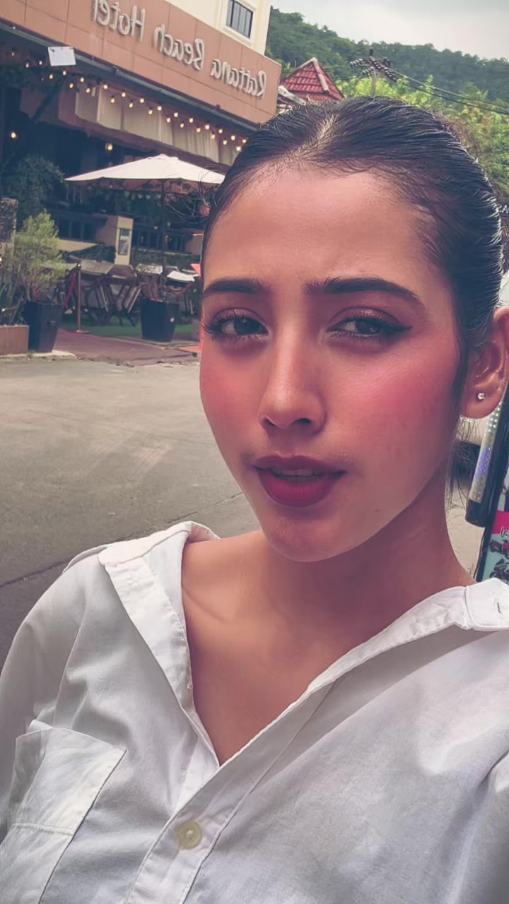 @🌸Chanda🦋