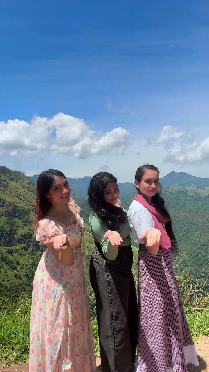 @Suu Rathnayake 🧿