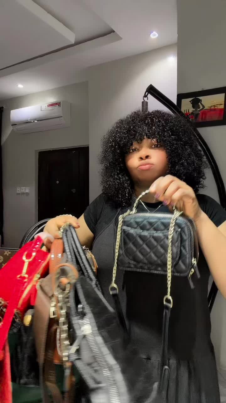 @Bag vendor in Lagos