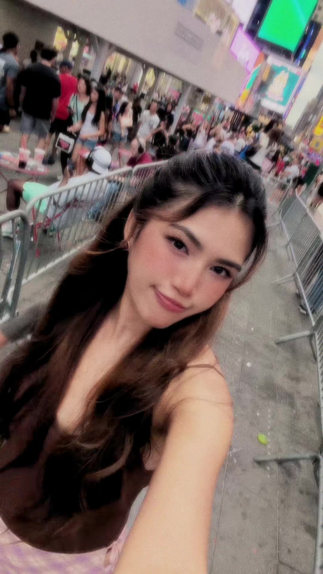 @🦋