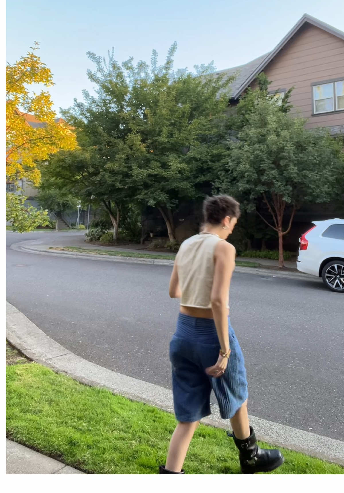 @hannahtzvi