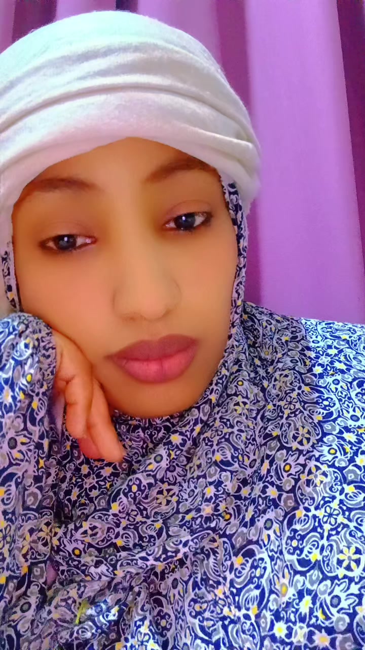 @Muniraa ♡T♡M♡O♡