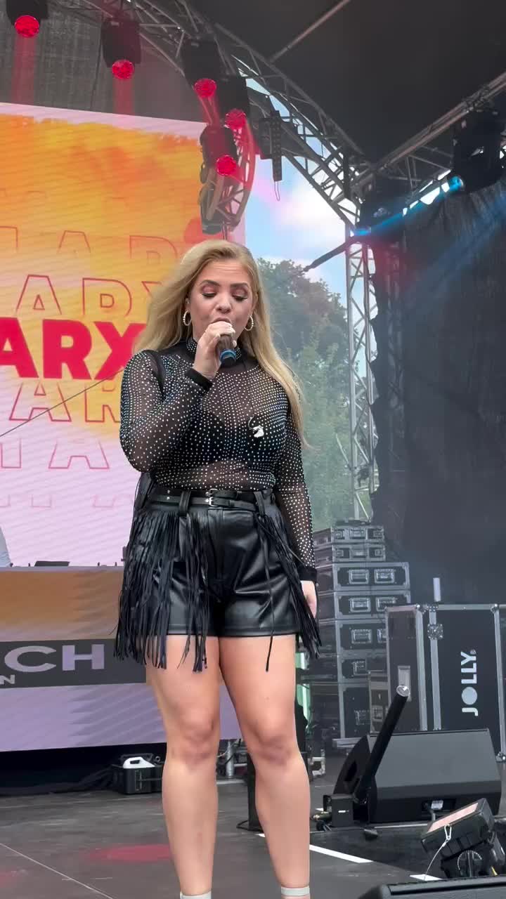 @Larisas_schlagerwelt
