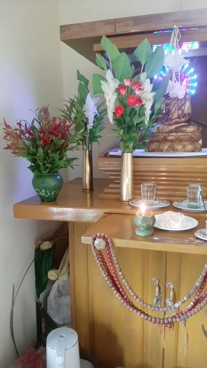 @ဇင်လေးဝေ