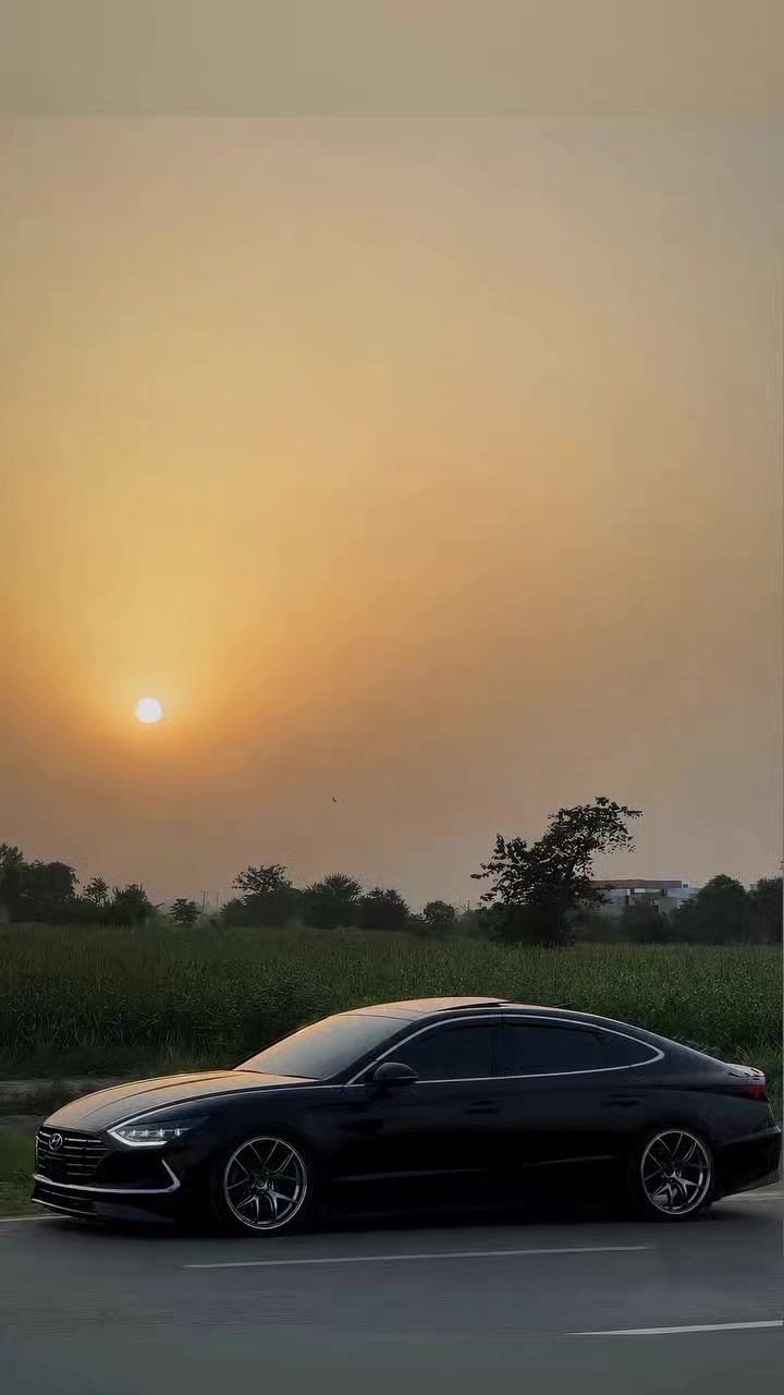 @𝐇𝐀🦇