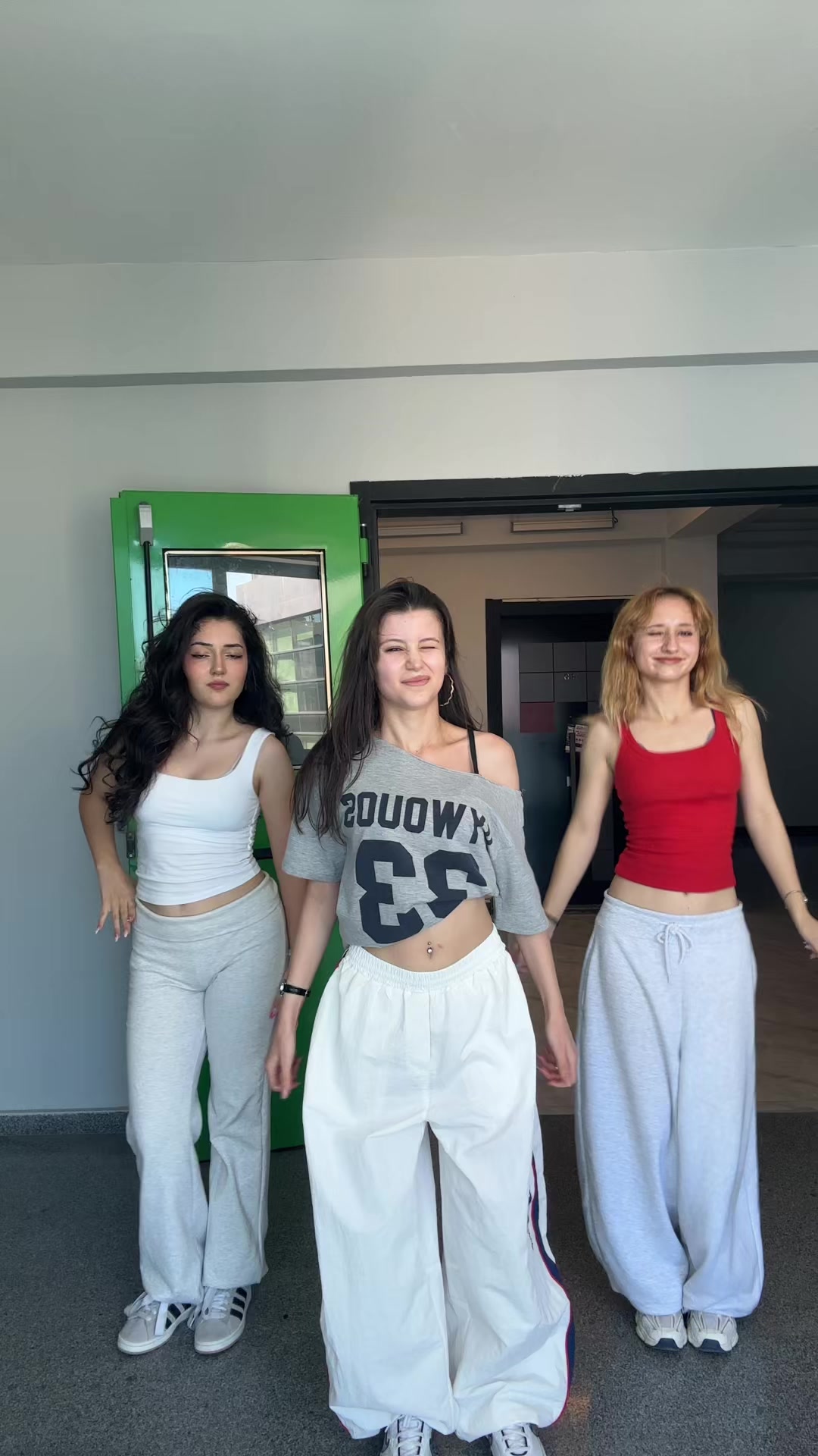 @!(N)!