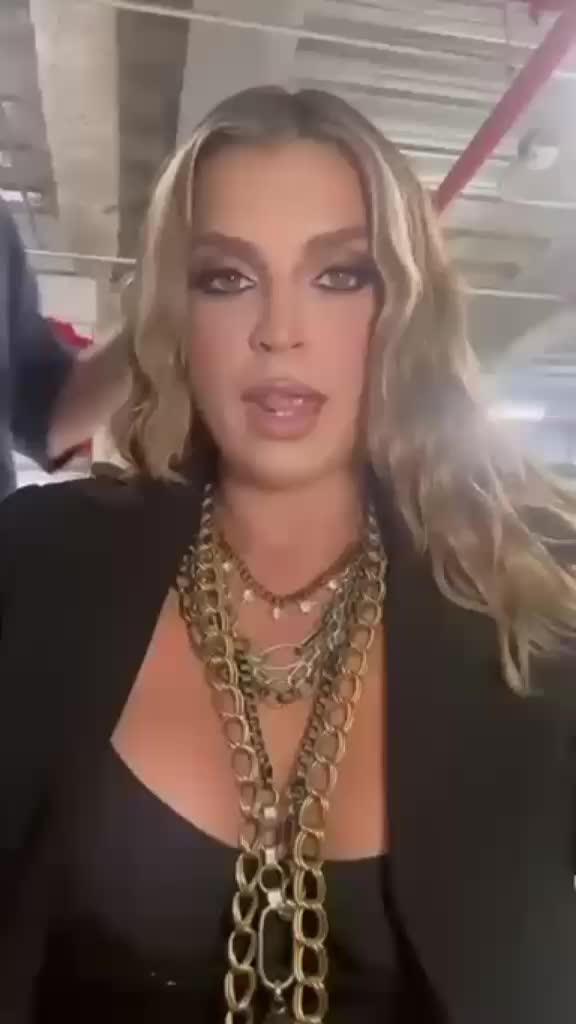 @janinarocks