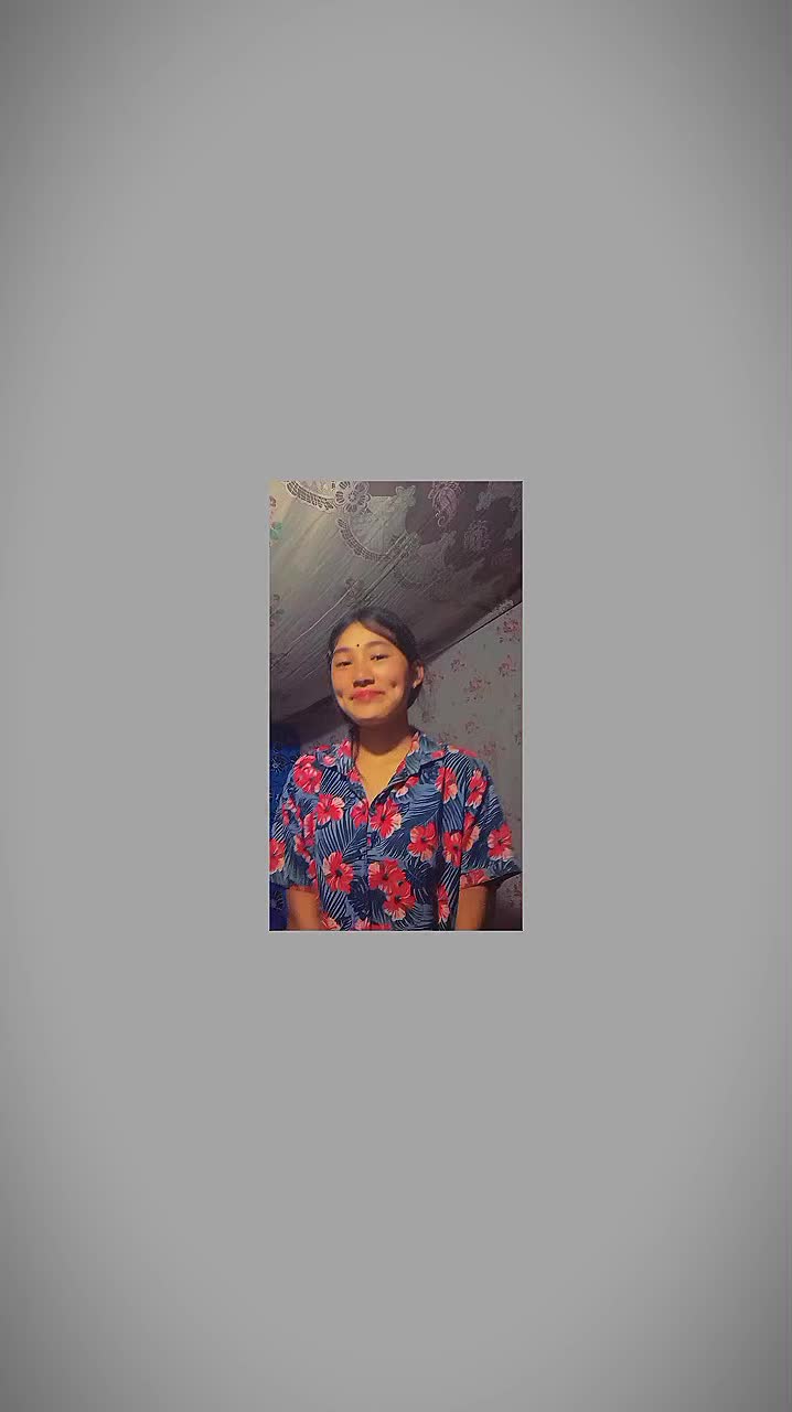 @sad girl 🥹😭