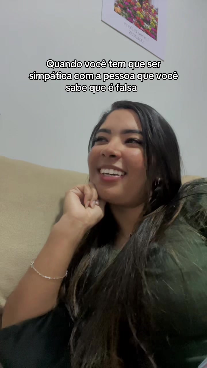 @laari.nasciment0
