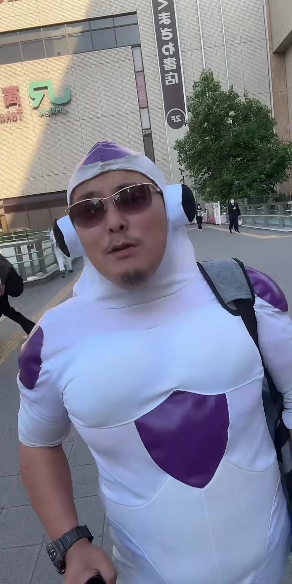 @群馬の紫の戦士フリーザBOY🧑&zwj;🏫🍕🥤(愛を育てる)