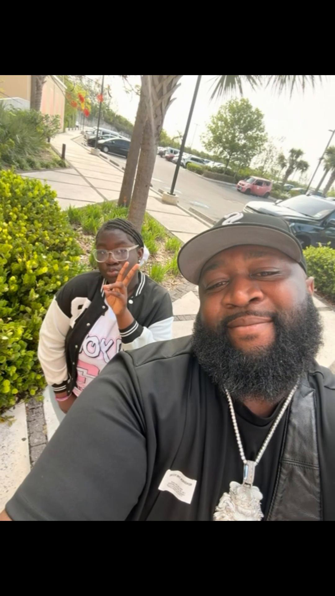 @Bigdaddy242🇧🇸