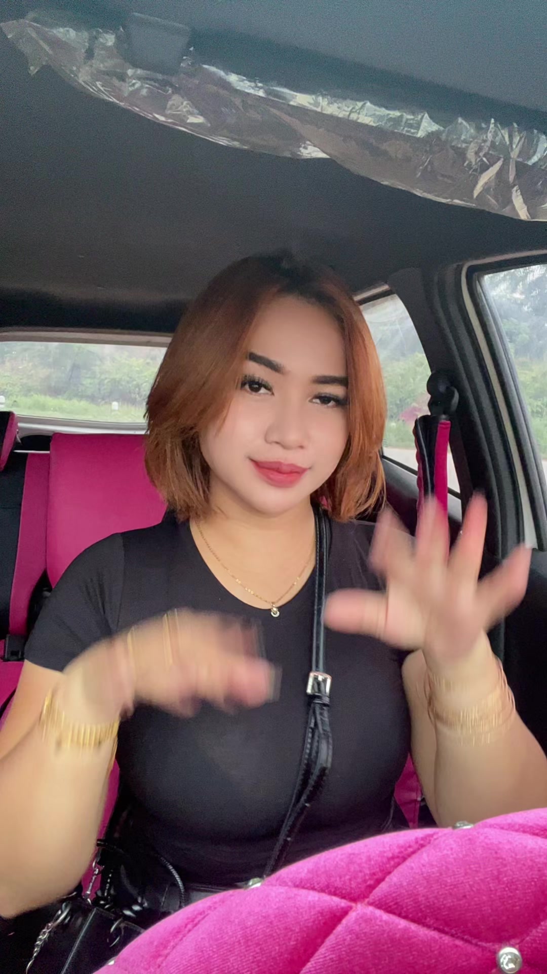 @julia frinella sari