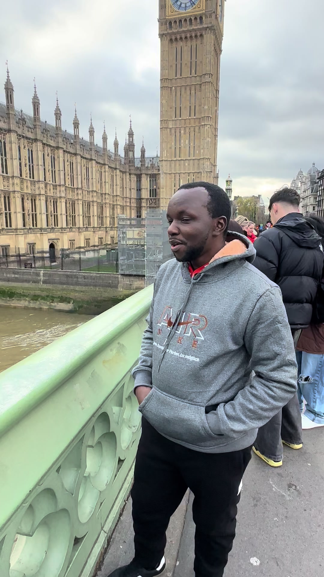@Magara 🇰🇪🇬🇧