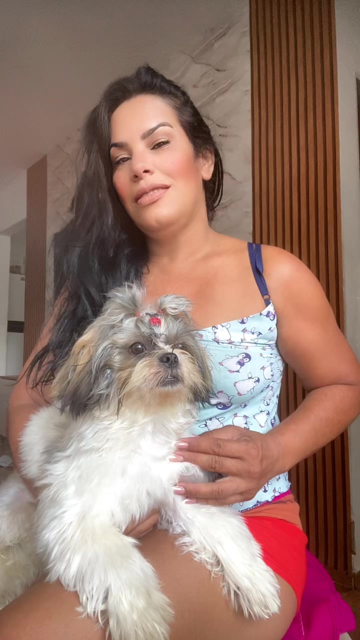 @Aneli Bezerra a coroa 👑