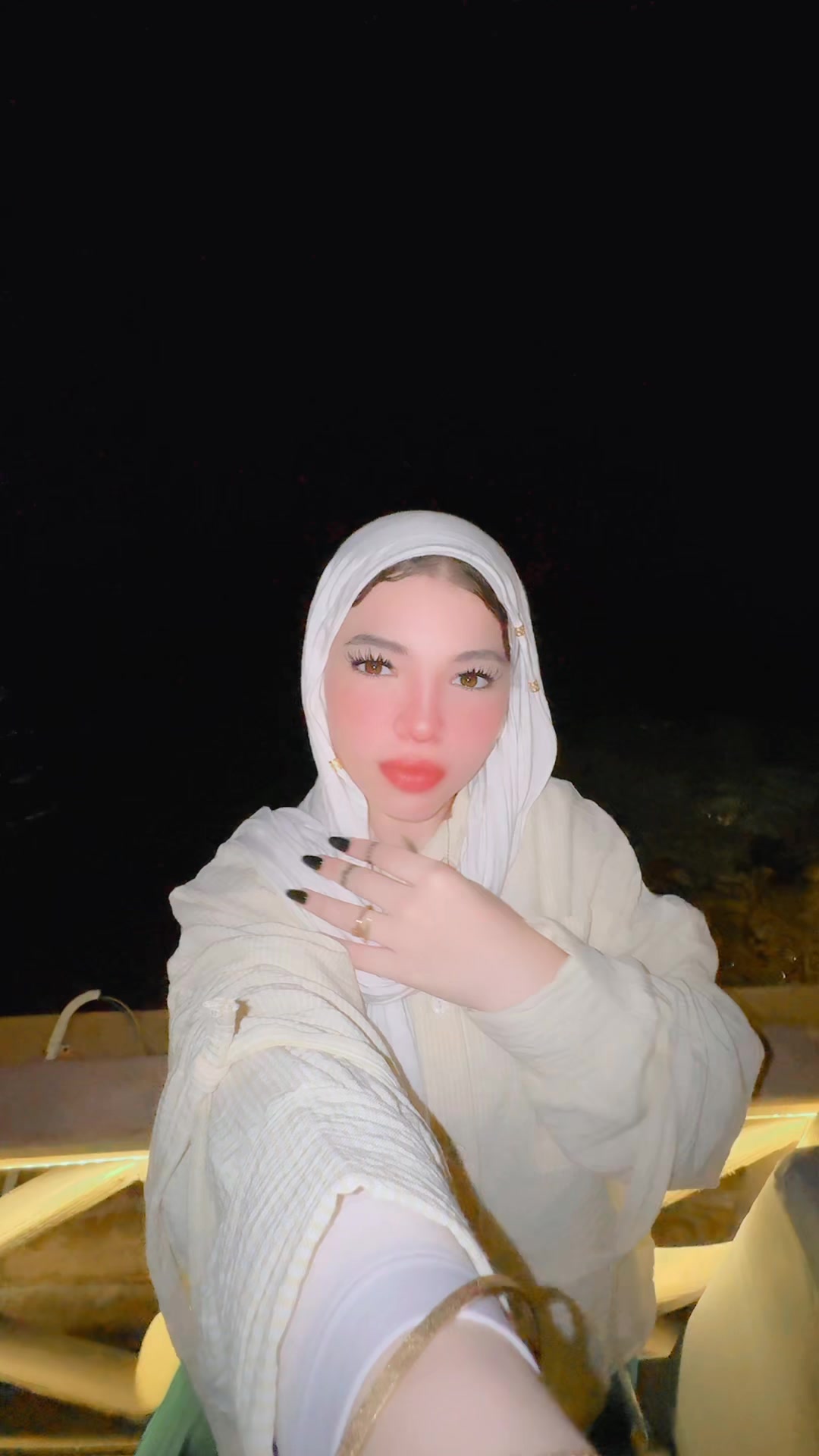 @لفي بينا ي (دنيا)