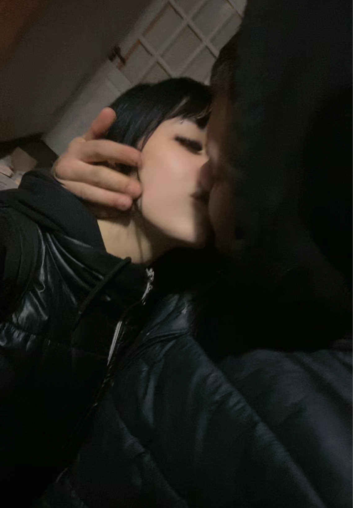 @amoraa