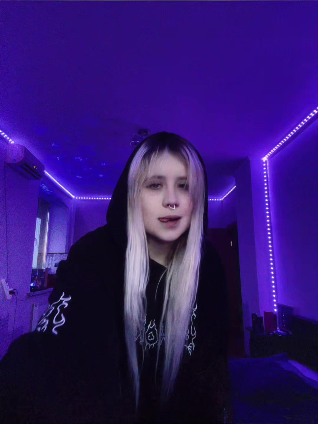 @Скейтерша