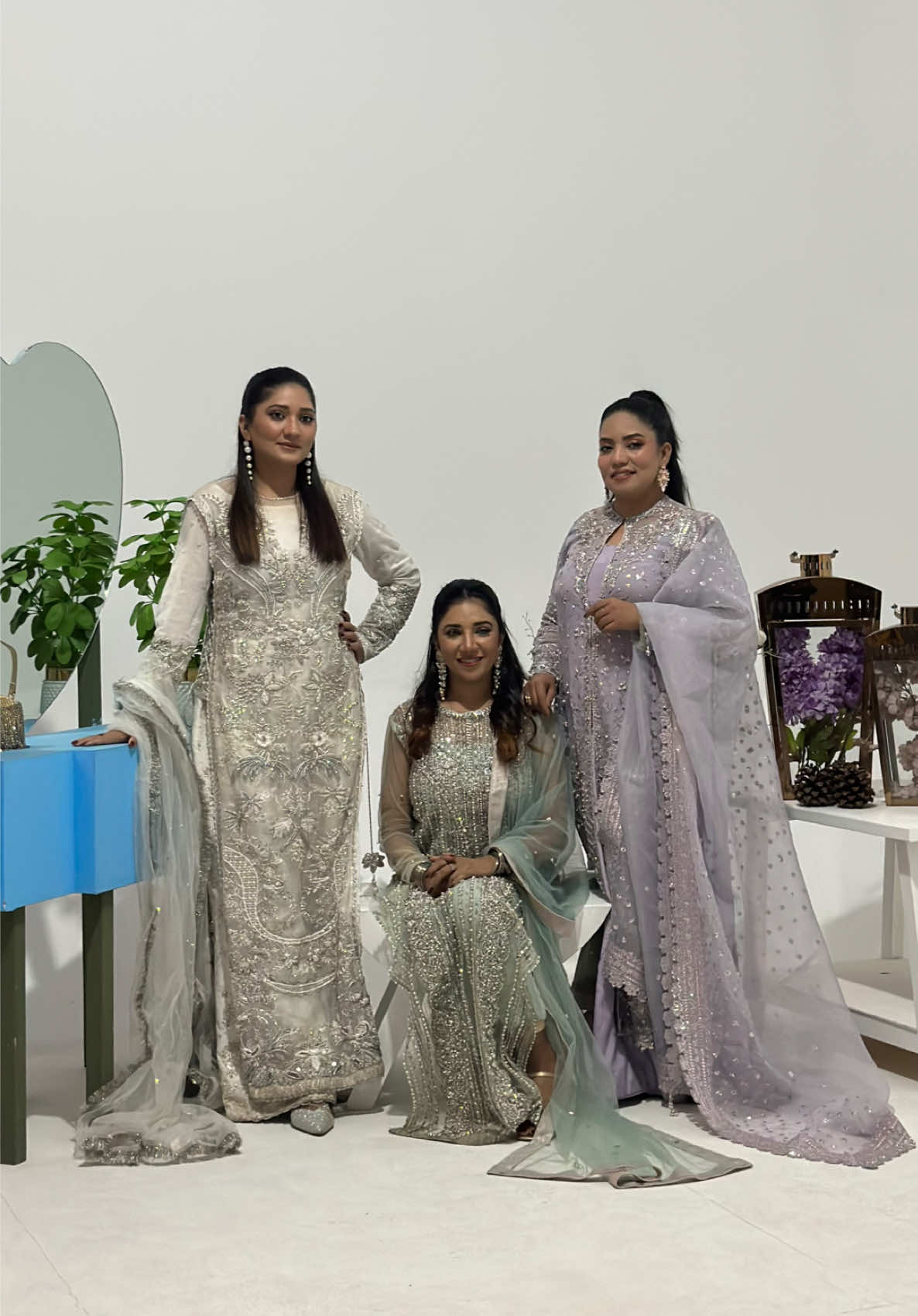 @Manwa Sisters ✅