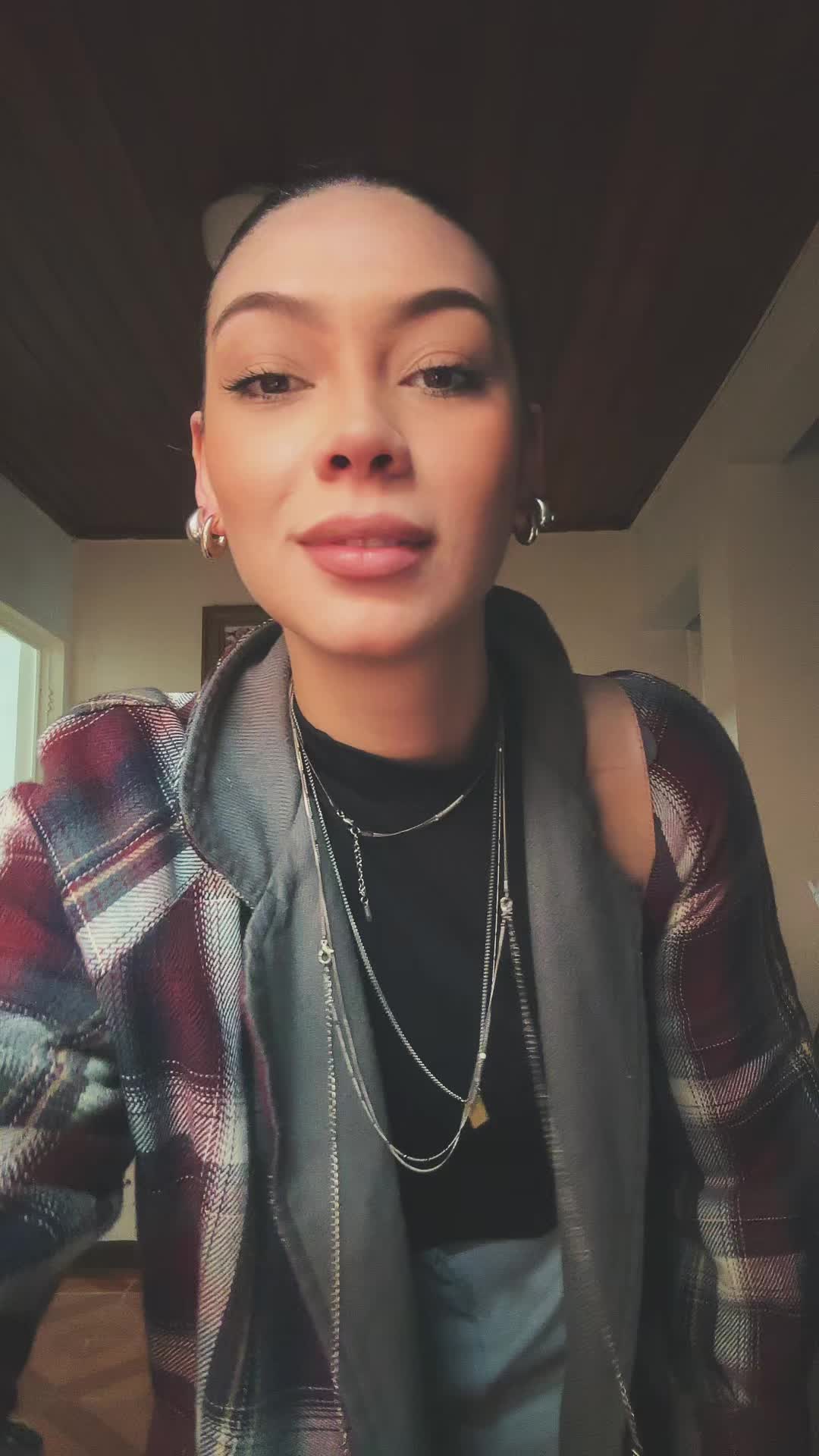 @Ana_damasceno